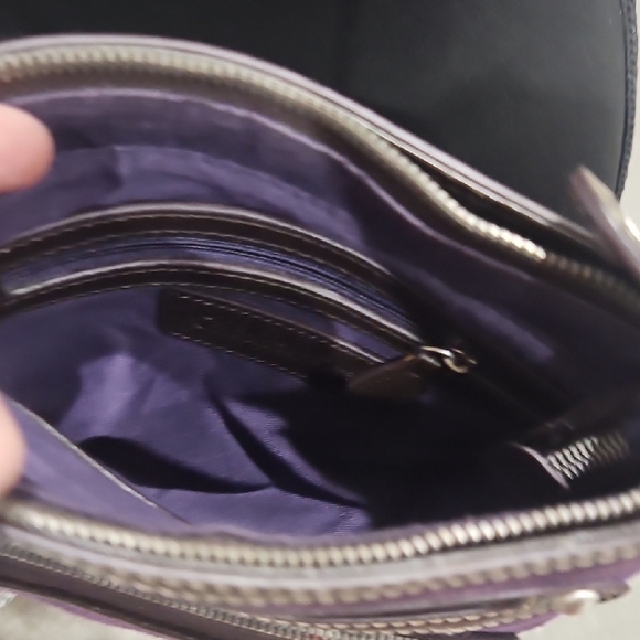 Coldwater Creek Purple Crossbody Bag with Silver Accents - Picture 4 of 12